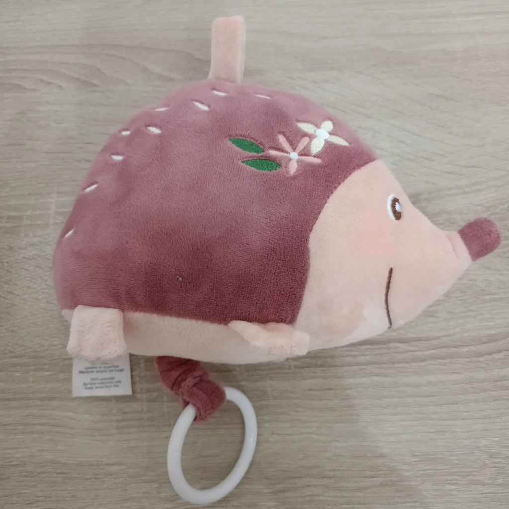Doudou musical hérisson 